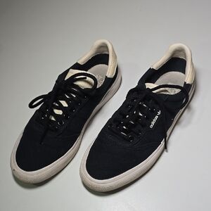 Adidas Men's Black and White Sneakers